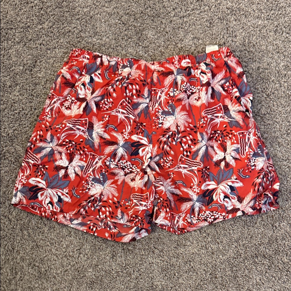 Columbia Red Floral Women's Bermudas
